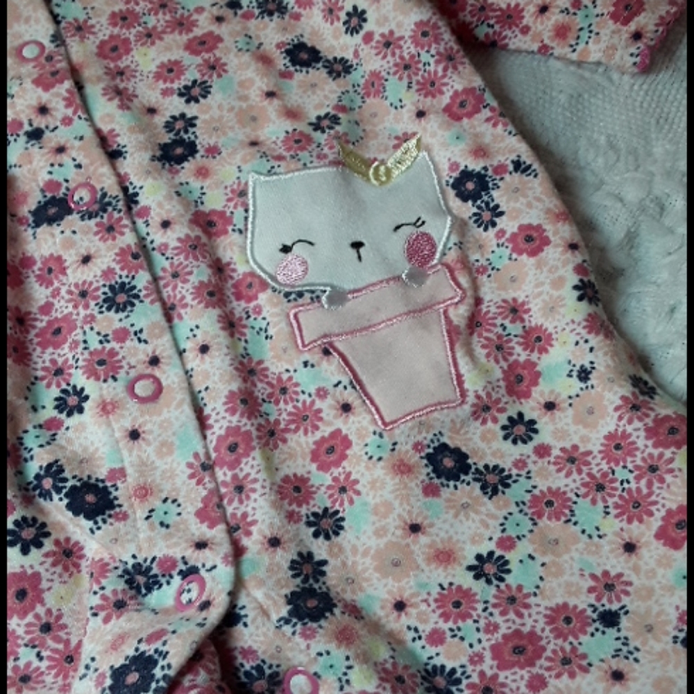 Cat sleeper - Picture 2 of 3